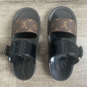 Louis Vuitton slides
